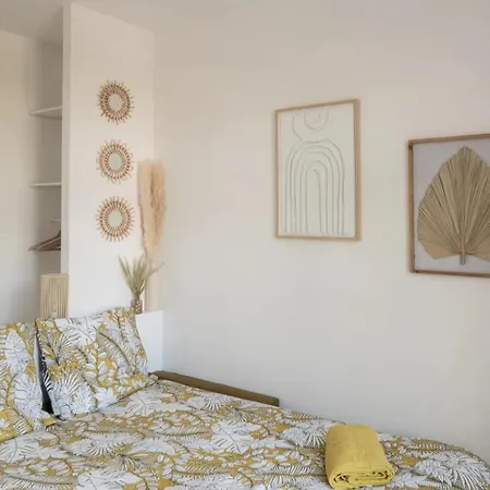 Chez Nino, Un Lumineux Et Climatise