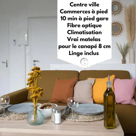 Chez Nino, Un Lumineux Et Climatisé